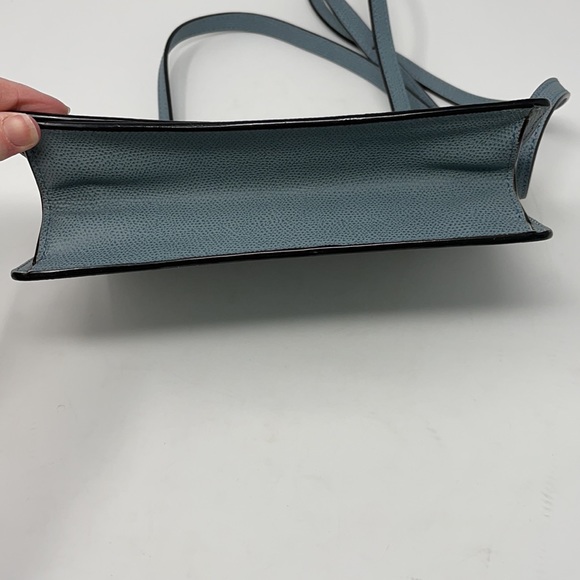 Valextra Twist crossbody bag Blue Textured Leather - Picture 3 of 16